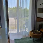 Апартаменты Comfort Del Mar V *